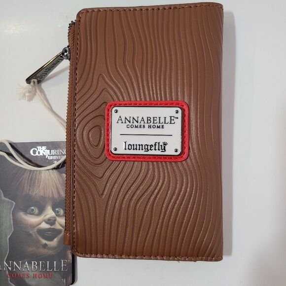 The Conjuring Annabelle Loungefly Set Horror Doll Wallet and Backpack main image 5